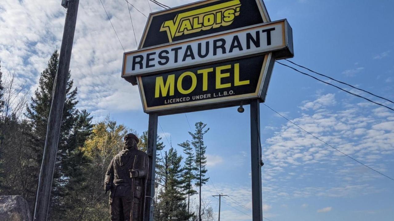Valois Motel & Restaurant Mattawa 外观 照片